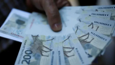 O Governo Central fechou agosto com um déficit primário de R$ 13,585 bilhões. Entenda o impacto nos cofres públicos e a situação fiscal do país.