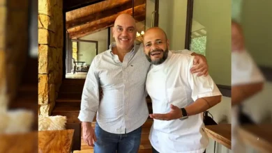 Uma nova evidência fotográfica expõe conexões de Alexandre de Moraes que corroboram relatos sobre encontros informais. Entenda o impacto no STF.