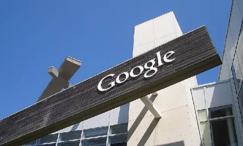 A Google testa centros de dados de IA em satélites. Entenda o impacto dessa expansão tecnológica para o espaço e o risco da concentração de poder.