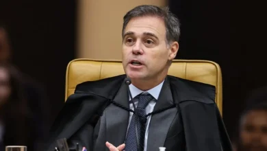 O STF decidiu manter a remoção de postagens que exaltam Nossa Senhora Aparecida como Padroeira do Brasil. Entenda o avanço do ativismo judicial sobre a fé.