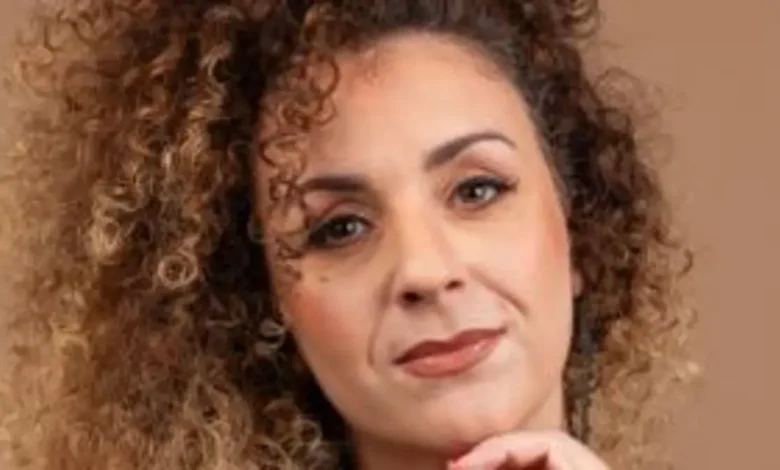 A Orquestra Sinfônica do Espírito Santo resgata a tradição e a beleza da música clássica sob a regência de Ludmilla Bauerfeldt. Confira a análise completa.